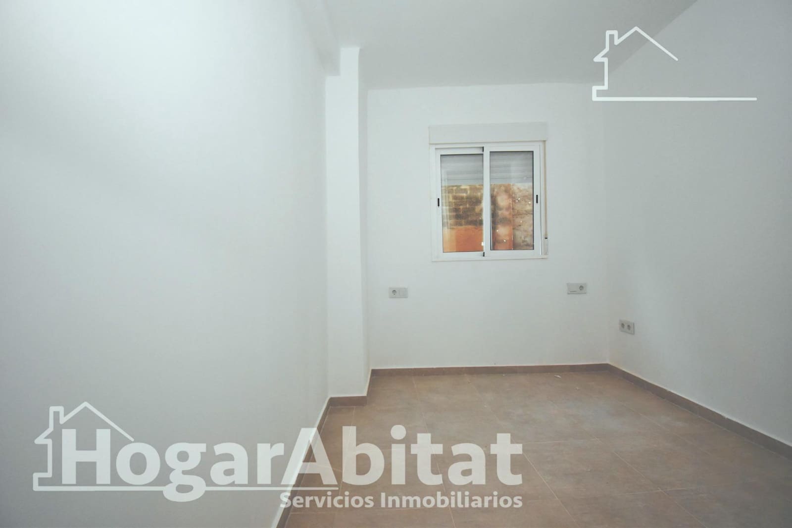 2 soveværelse Lejlighed til salg i Castello de la Plana - € 95.000 (Ref: 10062080)