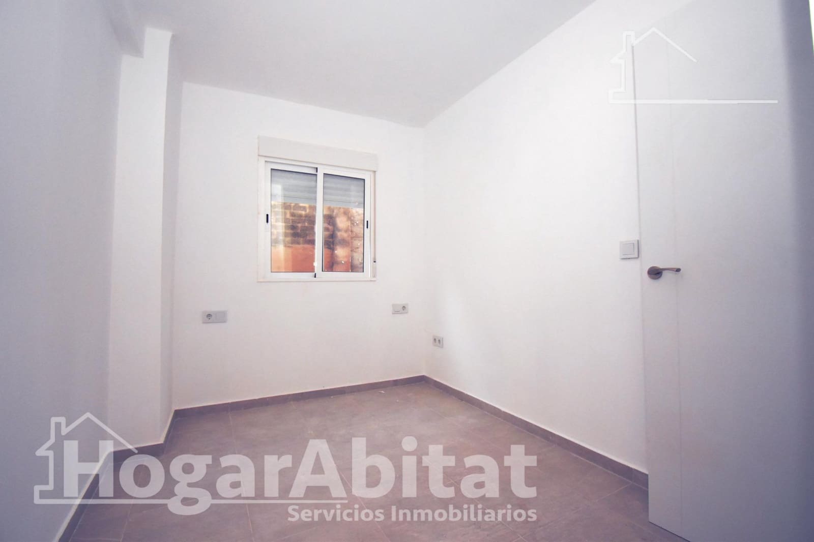 2 soveværelse Lejlighed til salg i Castello de la Plana - € 95.000 (Ref: 10062080)
