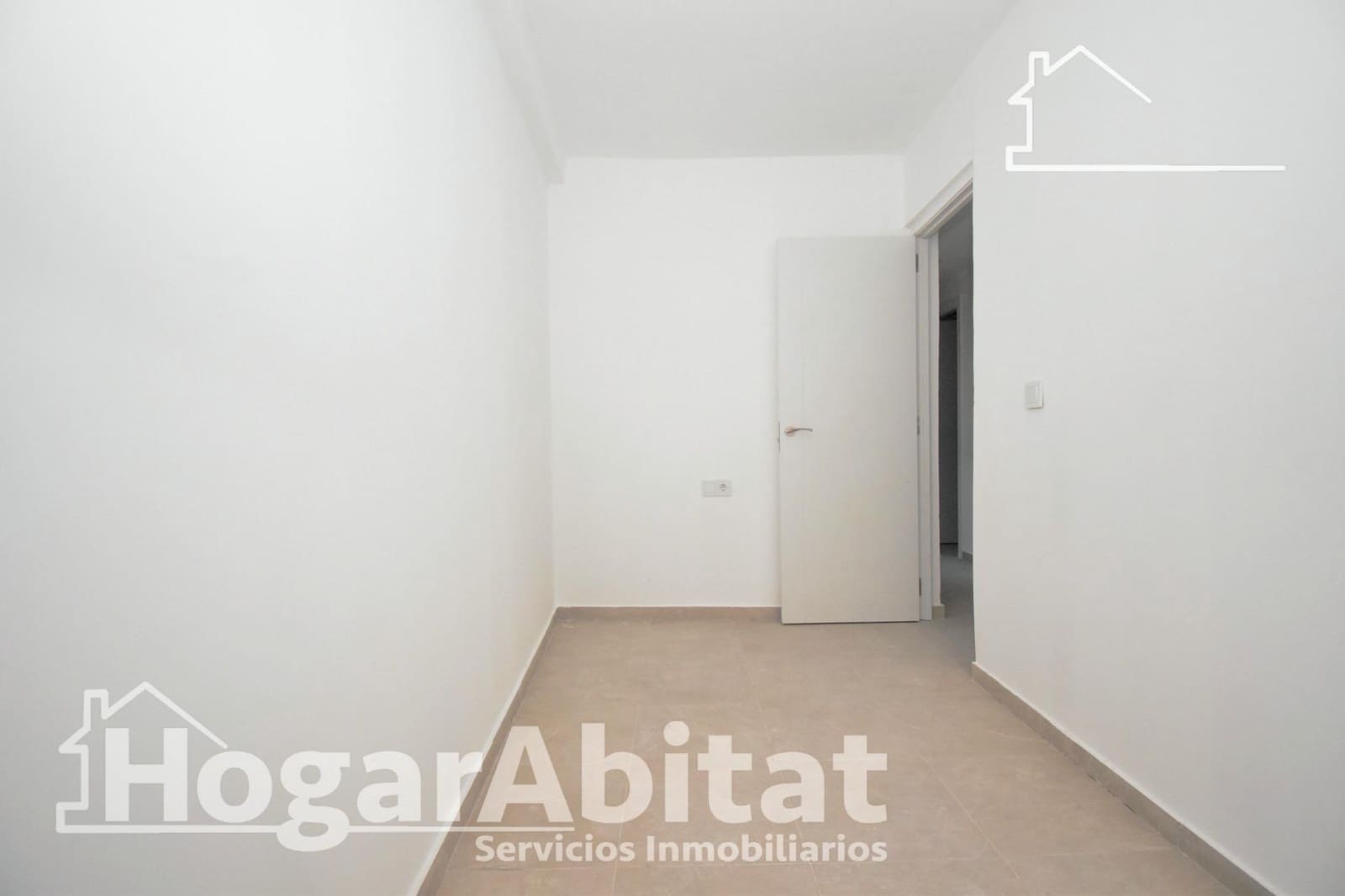 2 soveværelse Lejlighed til salg i Castello de la Plana - € 95.000 (Ref: 10062080)