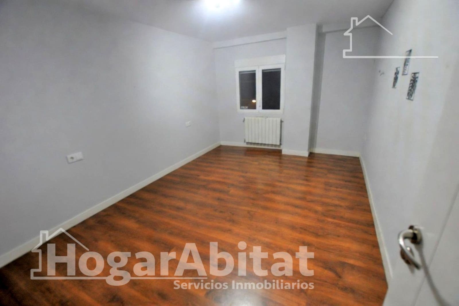 4 makuuhuone Asunto myytävänä paikassa Valencia kaupunki - 550 000 € (Ref: 10062083)