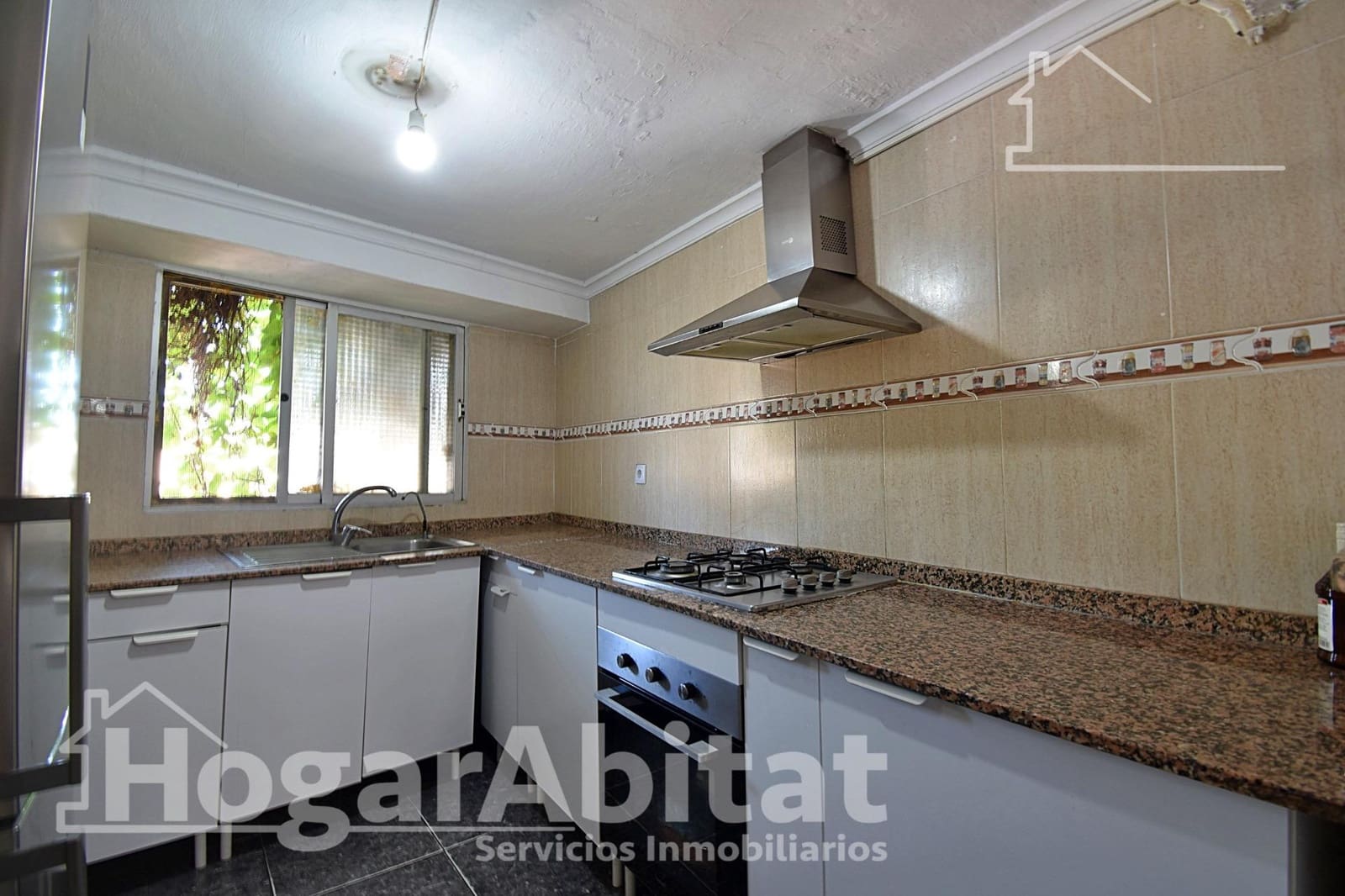 3 soveværelse Byhus til salg i Oliva - € 69.000 (Ref: 10062084)