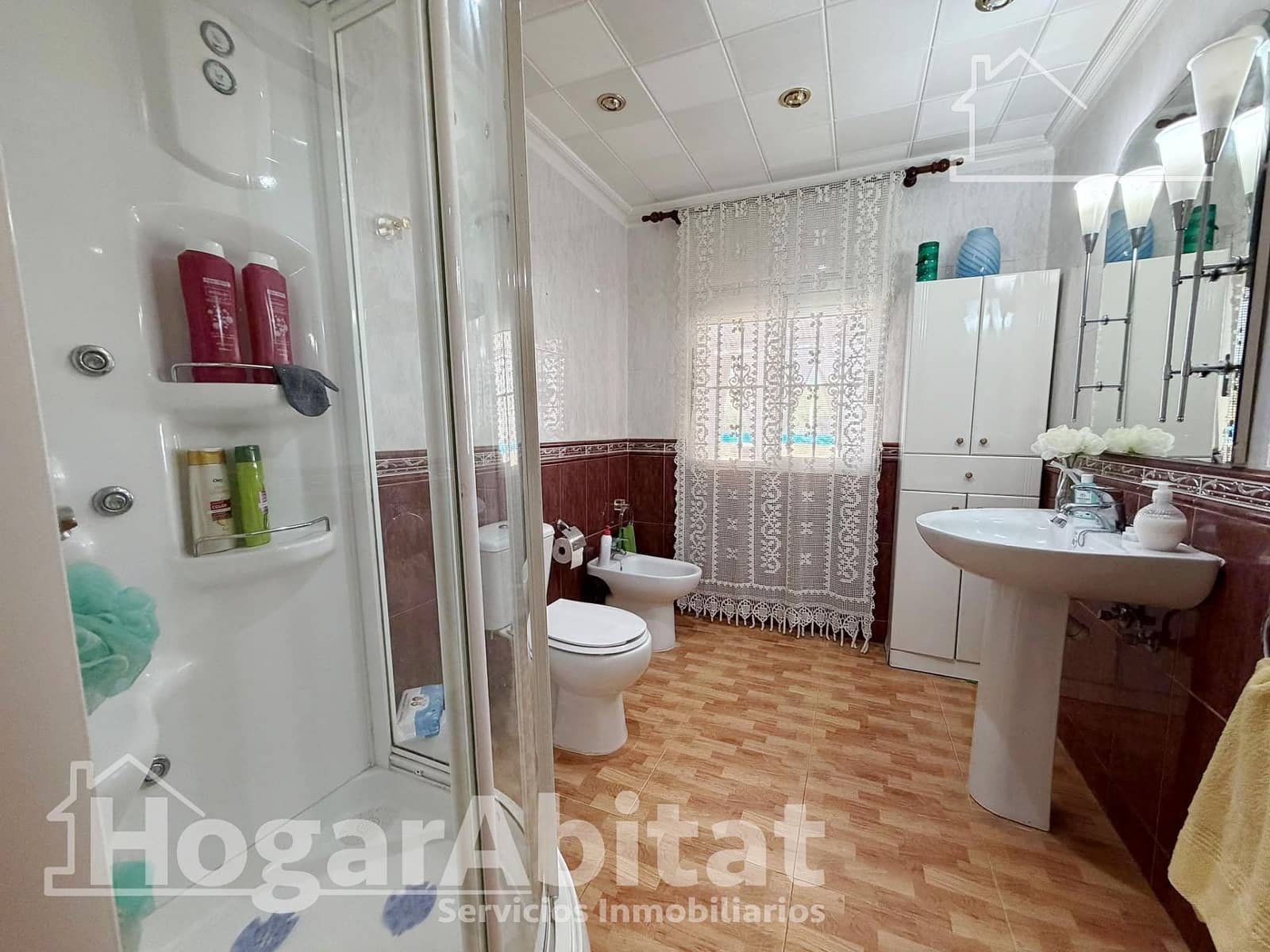 4 bedroom Villa for sale in Vilamarxant / Villamarchante with pool garage - € 260,000 (Ref: 10064762)