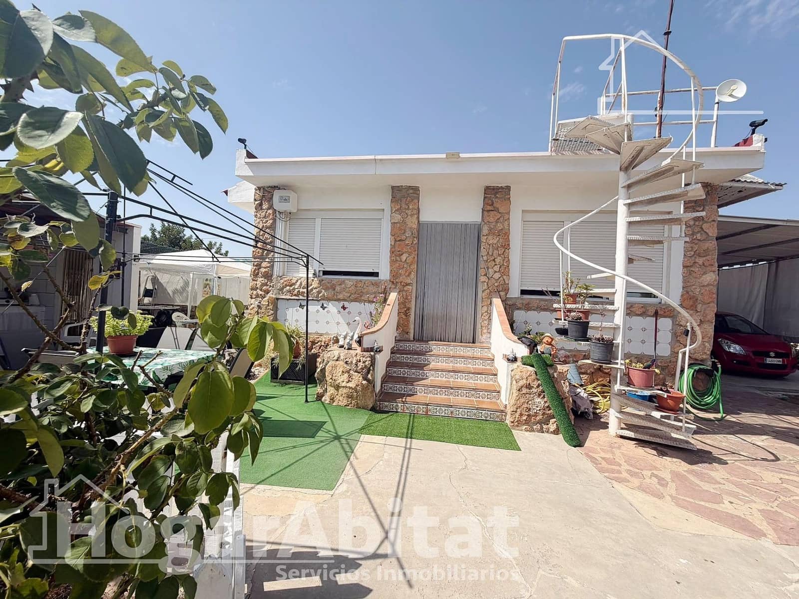 4 bedroom Villa for sale in Vilamarxant / Villamarchante with pool garage - € 260,000 (Ref: 10064762)