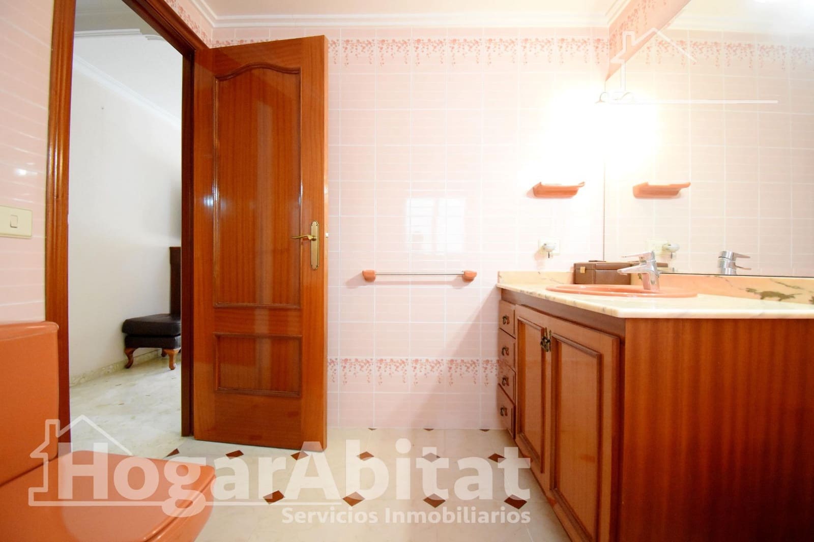 4 bedroom Flat for sale in Gandia with garage - € 245,000 (Ref: 10068009)