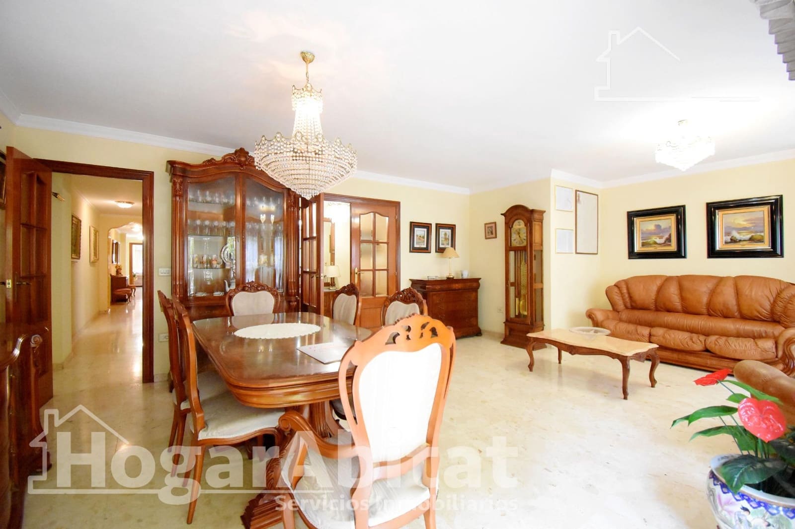 4 bedroom Flat for sale in Gandia with garage - € 245,000 (Ref: 10068009)
