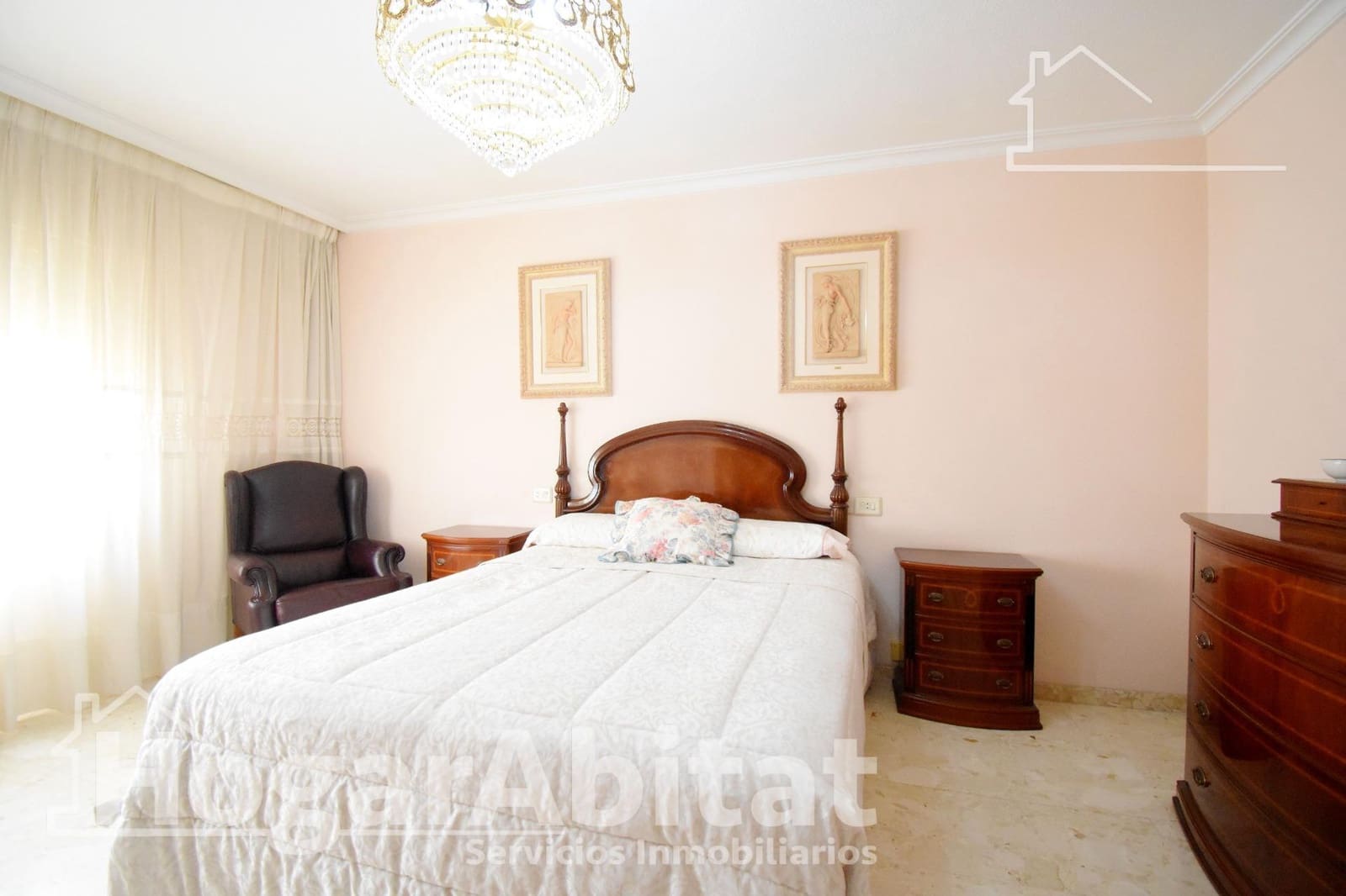 4 bedroom Flat for sale in Gandia with garage - € 245,000 (Ref: 10068009)