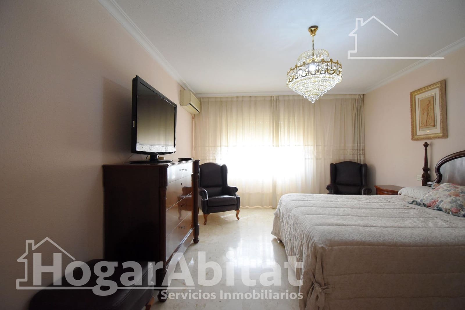 4 bedroom Flat for sale in Gandia with garage - € 245,000 (Ref: 10068009)