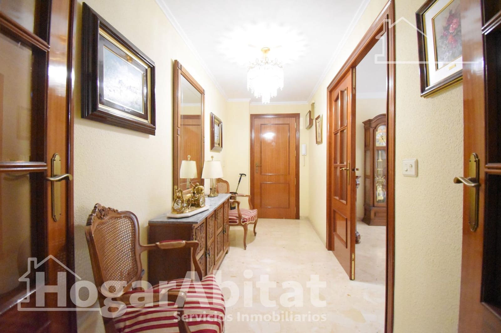 4 bedroom Flat for sale in Gandia with garage - € 245,000 (Ref: 10068009)