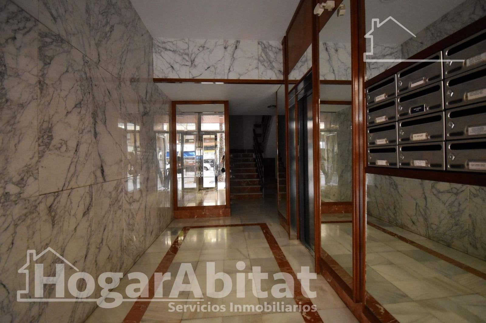 4 bedroom Flat for sale in Gandia with garage - € 245,000 (Ref: 10068009)