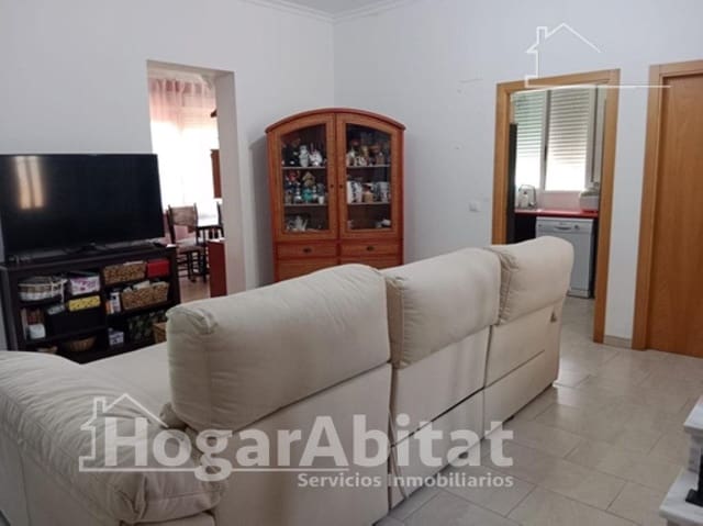 4 bedroom Villa for sale in Rótova with garage - € 349,000 (Ref: 10068010)