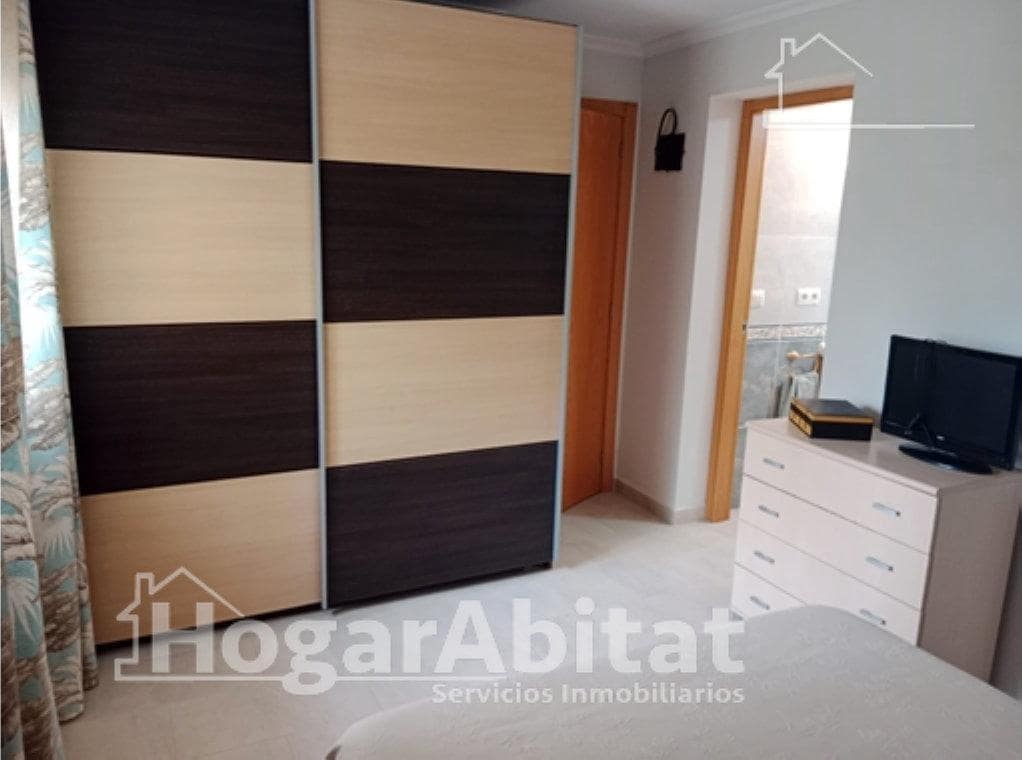 4 makuuhuone Huvila myytävänä paikassa Rotova mukana 
autotalli - 349 000 € (Ref: 10068010)