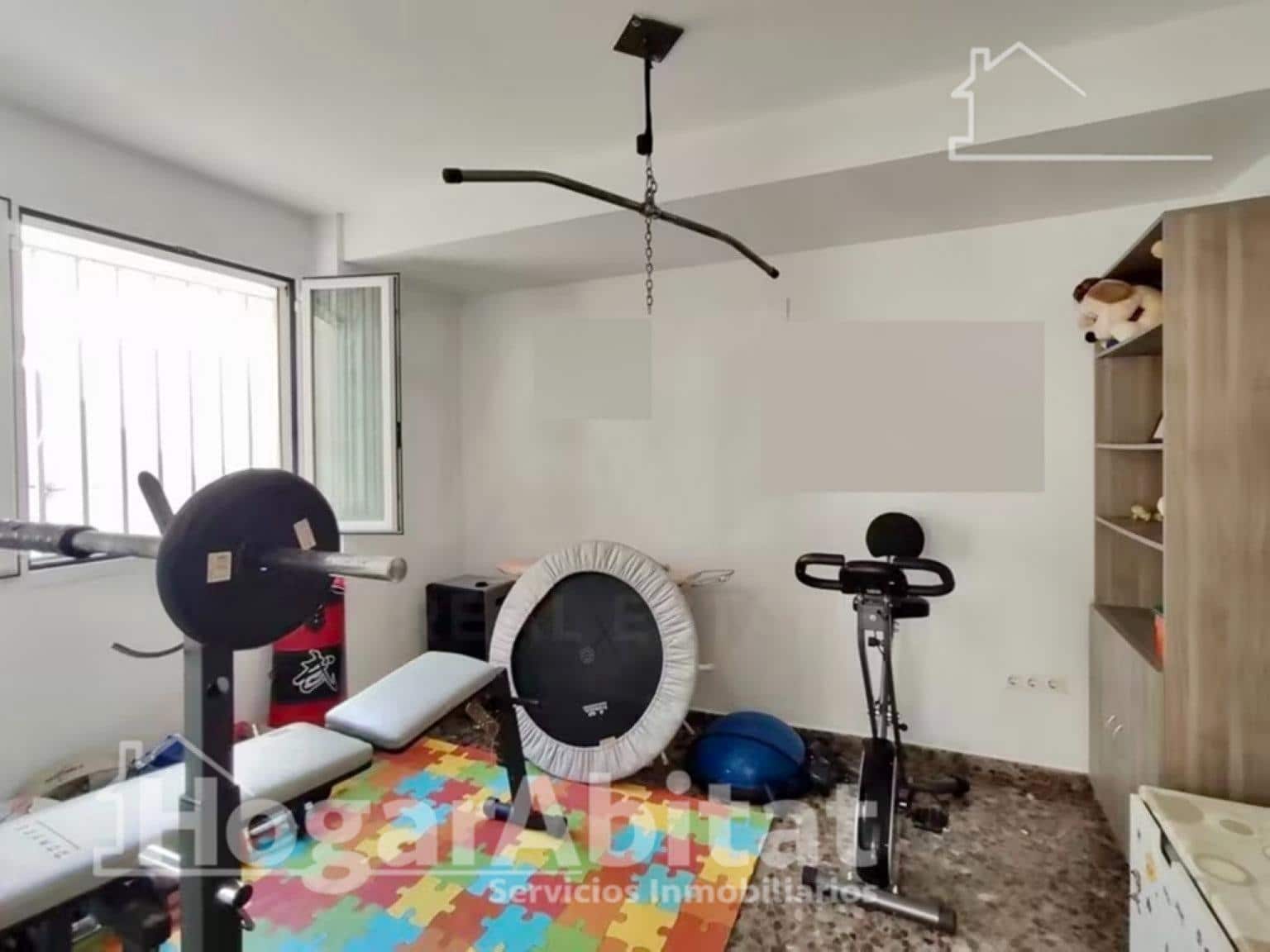 5 soveværelse Rækkehus til salg i Sagunto / Sagunt med swimmingpool garage - € 340.000 (Ref: 10068011)
