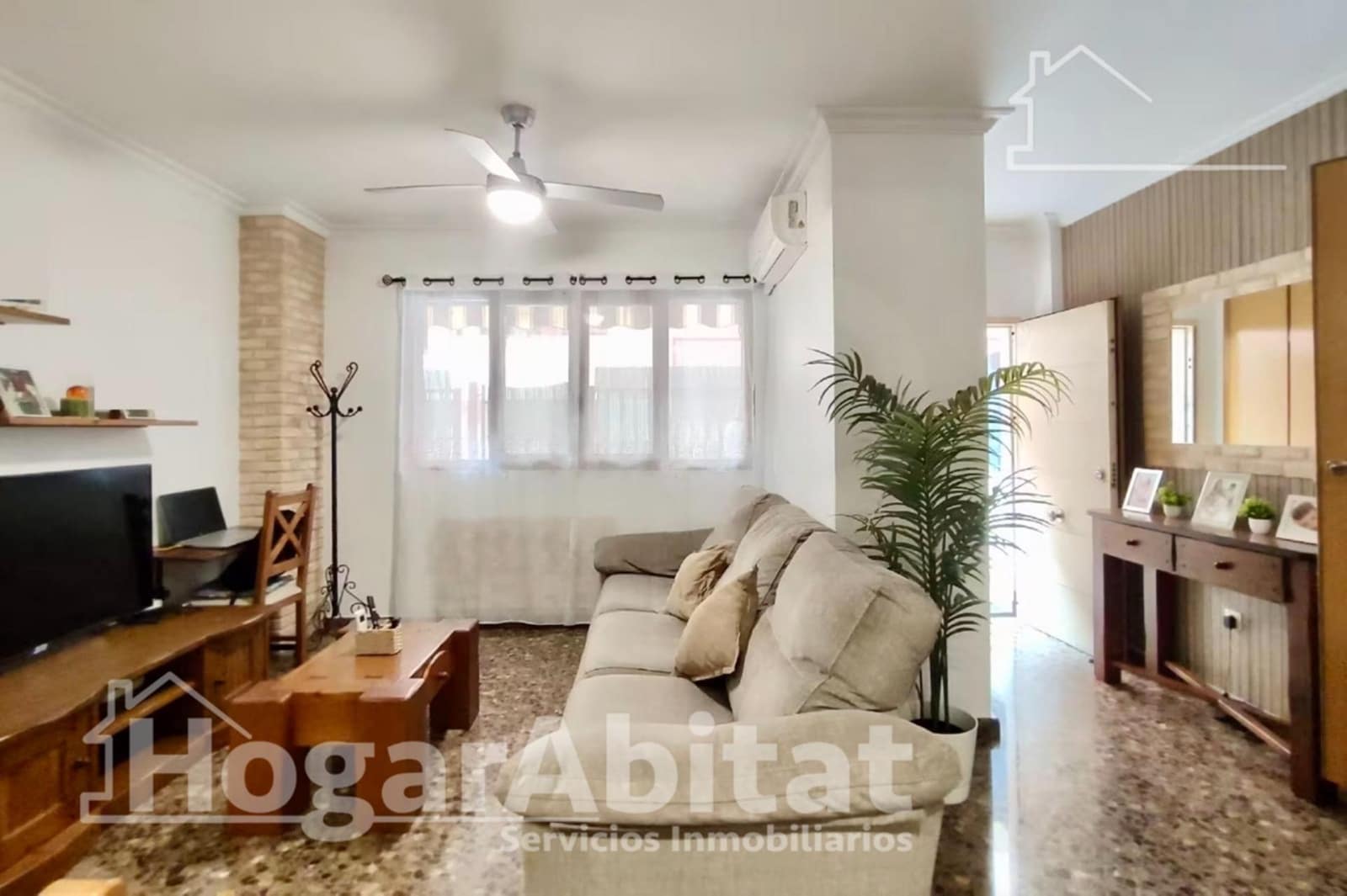 5 soveværelse Rækkehus til salg i Sagunto / Sagunt med swimmingpool garage - € 340.000 (Ref: 10068011)