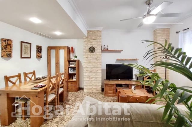 5 soveværelse Rækkehus til salg i Sagunto / Sagunt med swimmingpool garage - € 340.000 (Ref: 10068011)