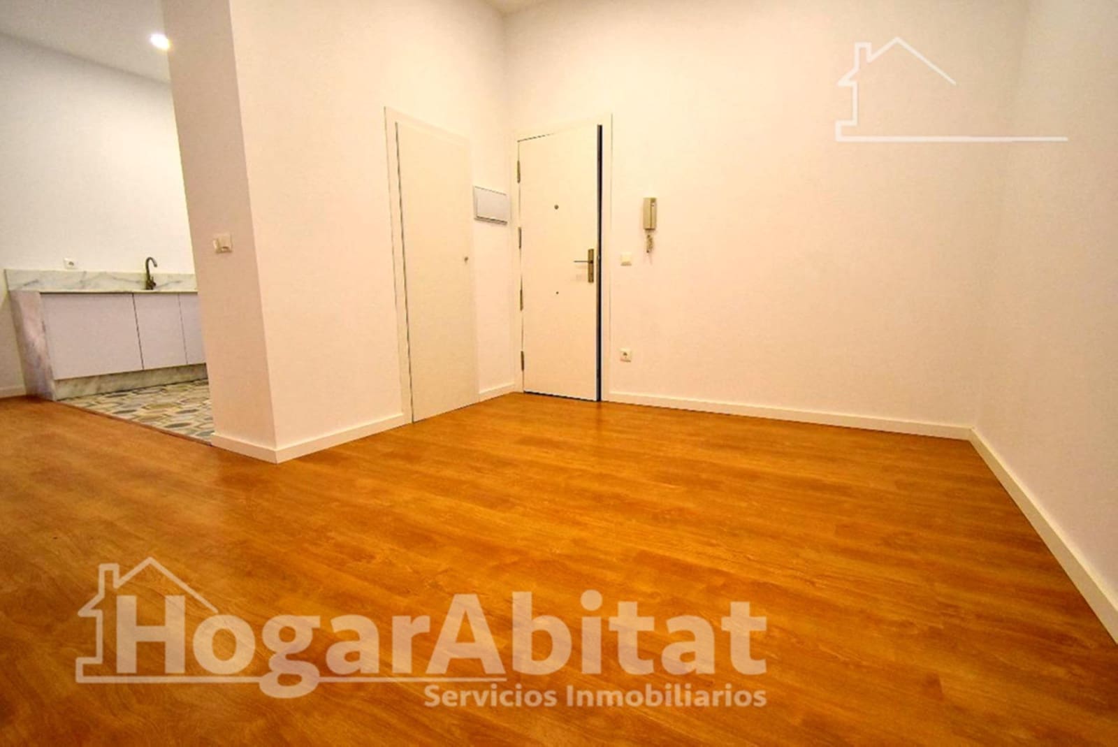 2 bedroom Flat for sale in Valencia city - € 249,000 (Ref: 10068012)