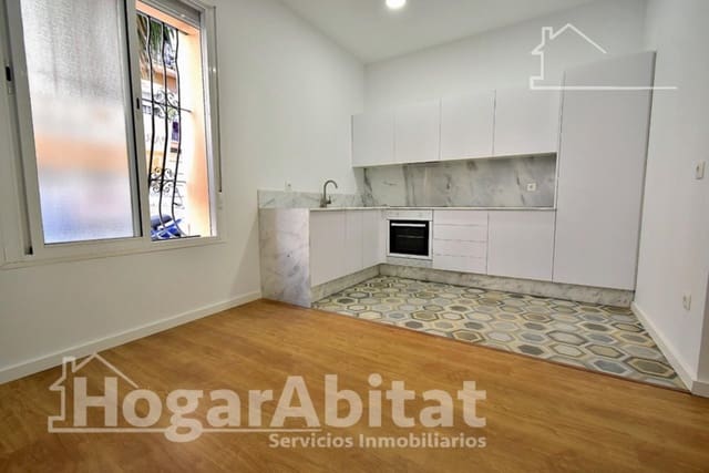 2 bedroom Flat for sale in Cami Fondo, Valencia city - € 249,000 (Ref: 10068012)
