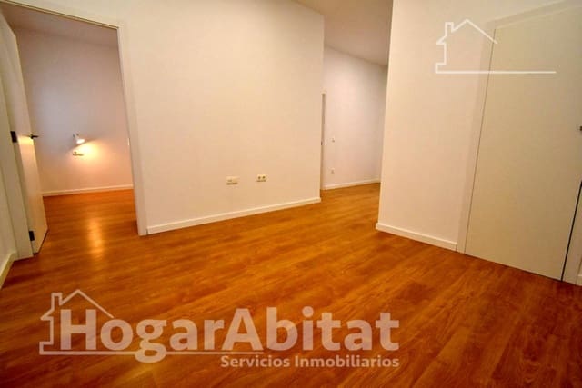 2 bedroom Flat for sale in Cami Fondo, Valencia city - € 249,000 (Ref: 10068012)