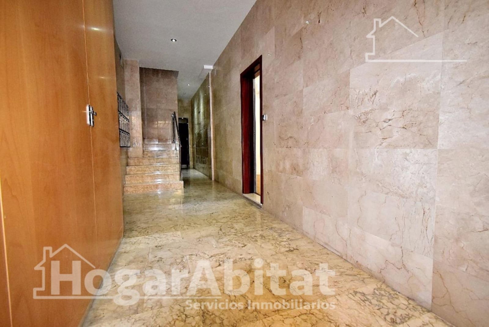 2 bedroom Flat for sale in Valencia city - € 249,000 (Ref: 10068012)