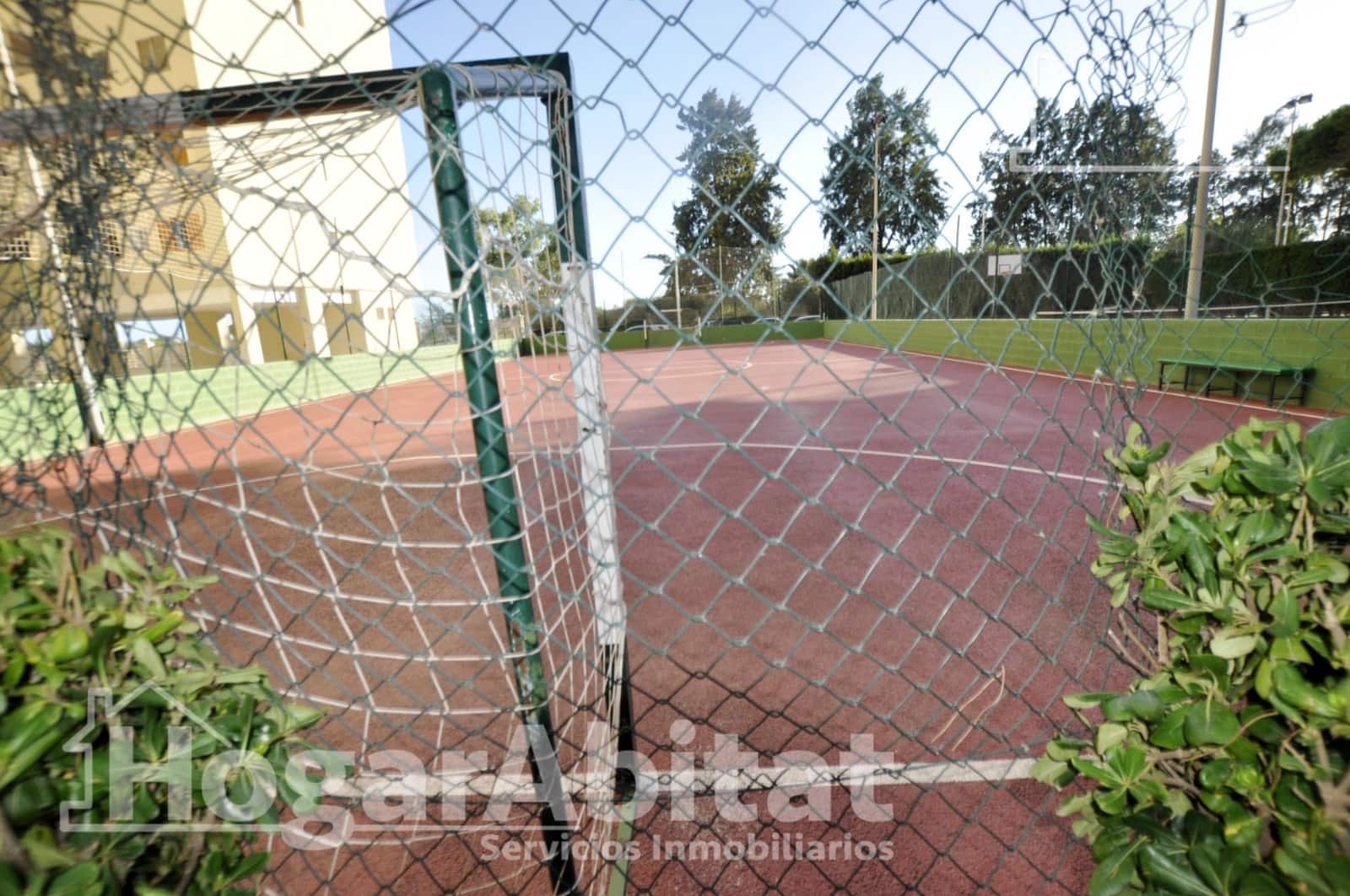 Flat for sale in La Pobla de Farnals with pool - € 154,000 (Ref: 10076488)