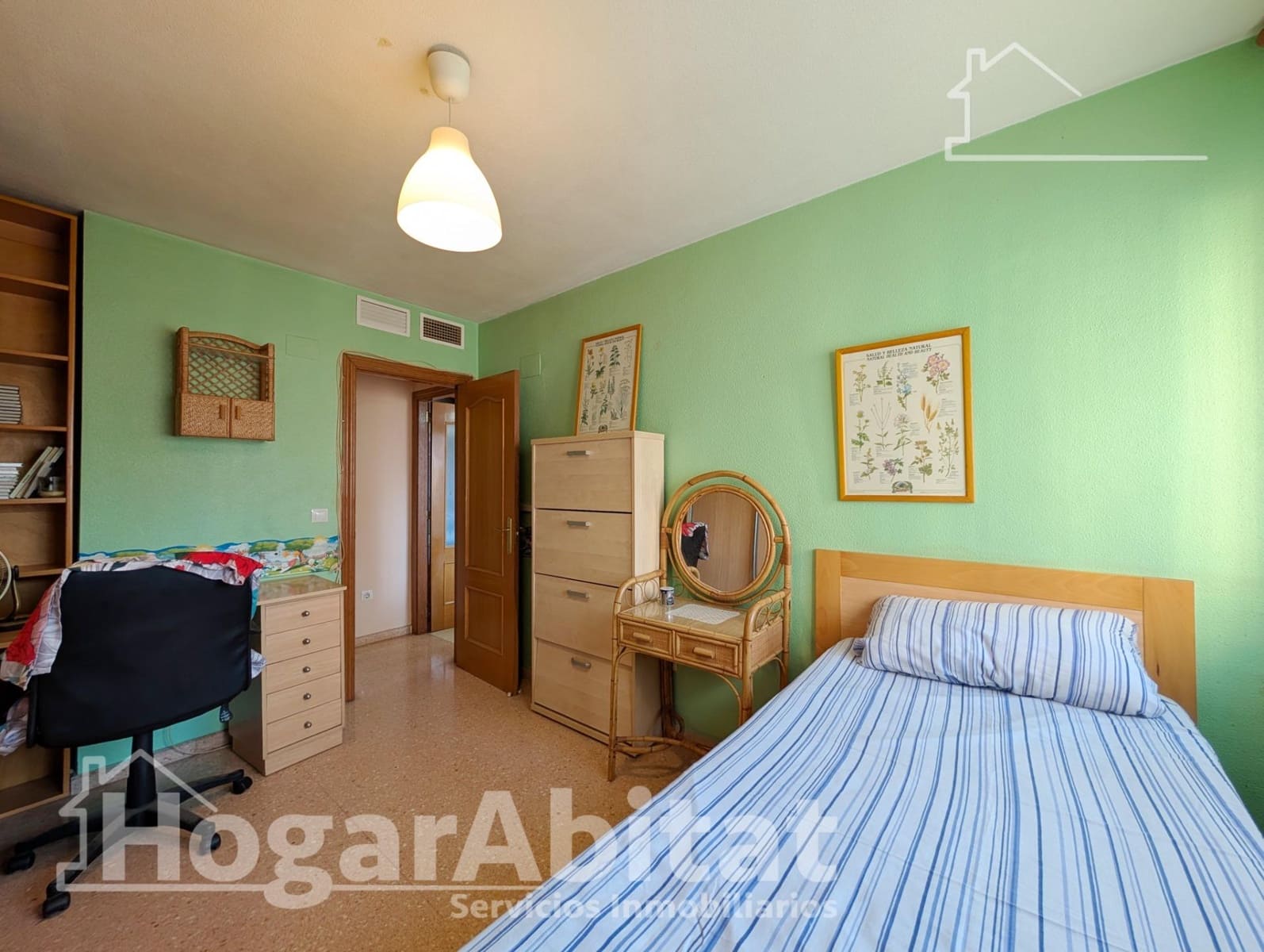 Piso de 2 habitaciones en Alicante / Alacant ciudad en venta con garaje - 269.900 € (Ref: 10076493)
