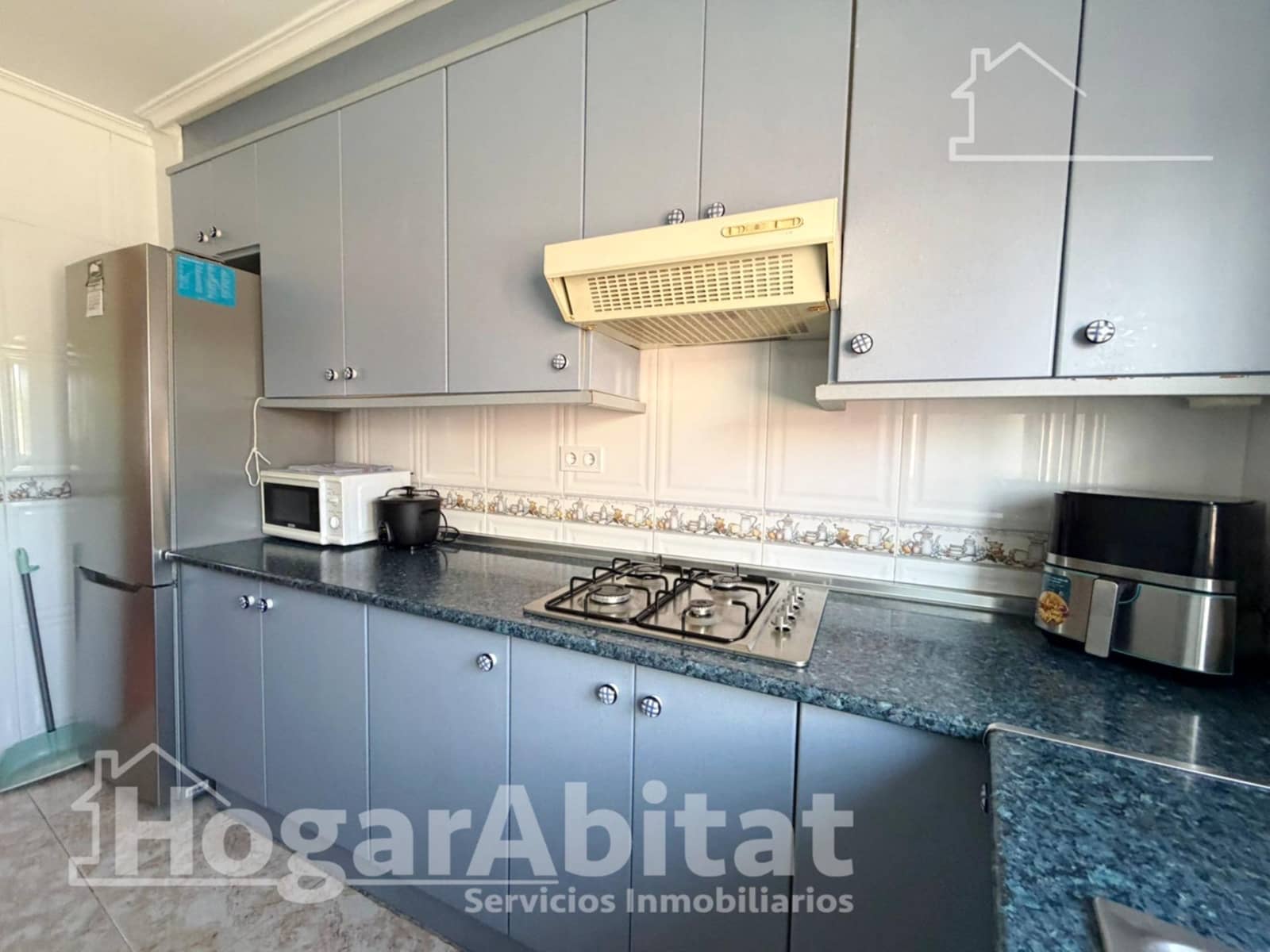Chalet de 6 habitaciones en Vilamarxant / Villamarchante en venta con piscina garaje - 400.000 € (Ref: 10076503)