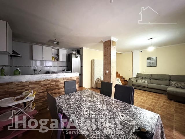 2 slaapkamer Huis te koop in Gandia - € 76.000 (Ref: 10076506)