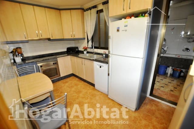 4 bedroom Flat for sale in Xirivella - € 257,000 (Ref: 10078448)