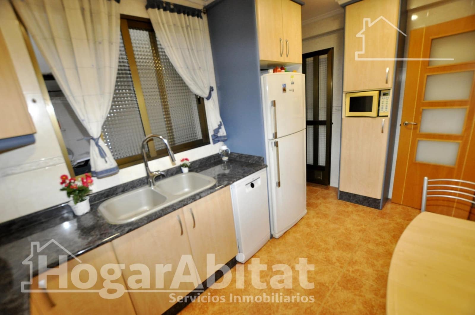 4 bedroom Flat for sale in Xirivella - € 257,000 (Ref: 10078448)