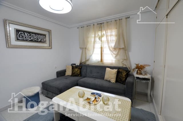 4 Zimmer Wohnung zu verkaufen in Alicante / Alacant Stadt - 160.000 € (Ref: 10078452)