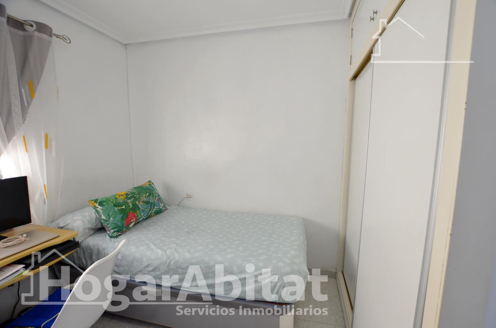 4 Zimmer Wohnung zu verkaufen in Alicante / Alacant Stadt - 160.000 € (Ref: 10078452)