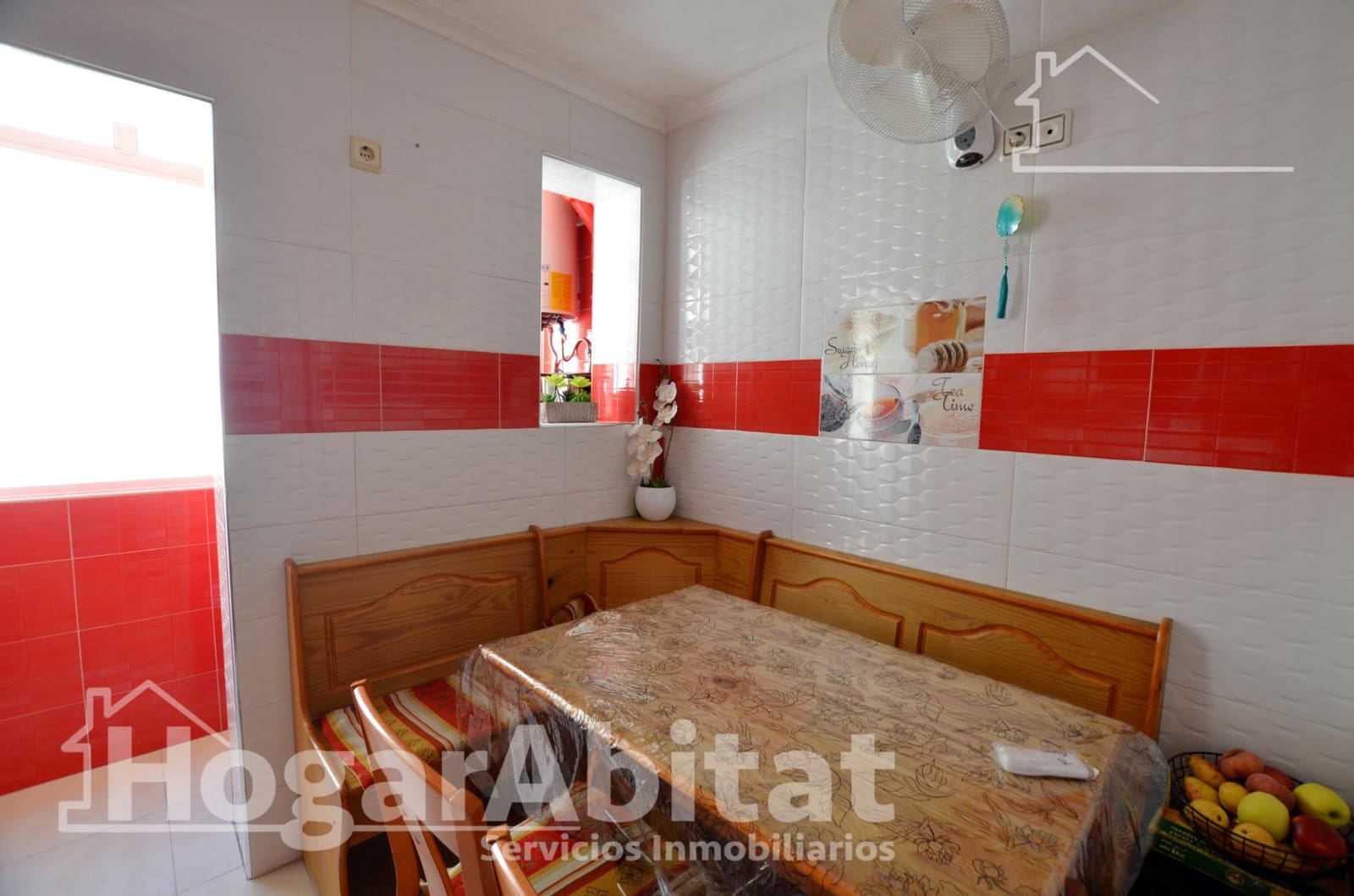 4 Zimmer Wohnung zu verkaufen in Alicante / Alacant Stadt - 160.000 € (Ref: 10078452)