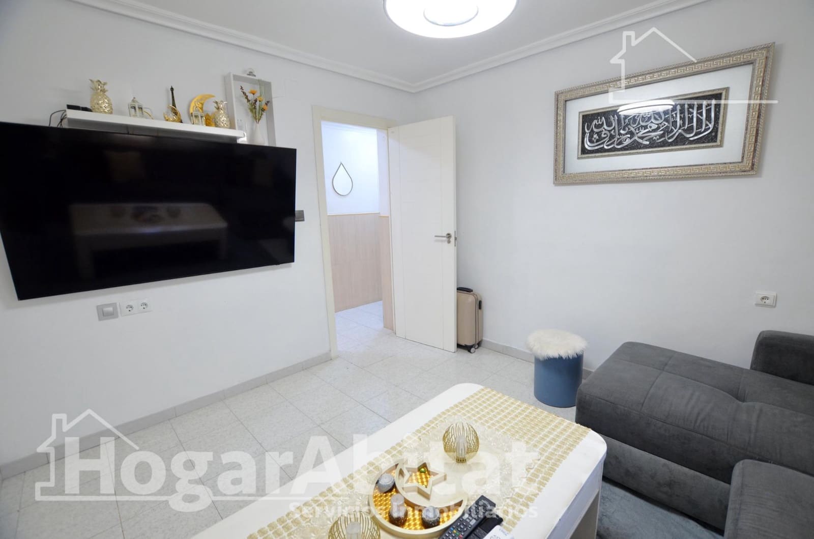 4 Zimmer Wohnung zu verkaufen in Alicante / Alacant Stadt - 160.000 € (Ref: 10078452)