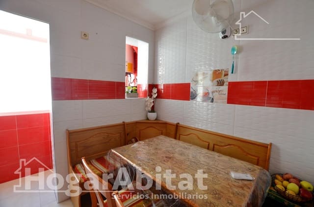 4 Zimmer Wohnung zu verkaufen in Alicante / Alacant Stadt - 160.000 € (Ref: 10078452)