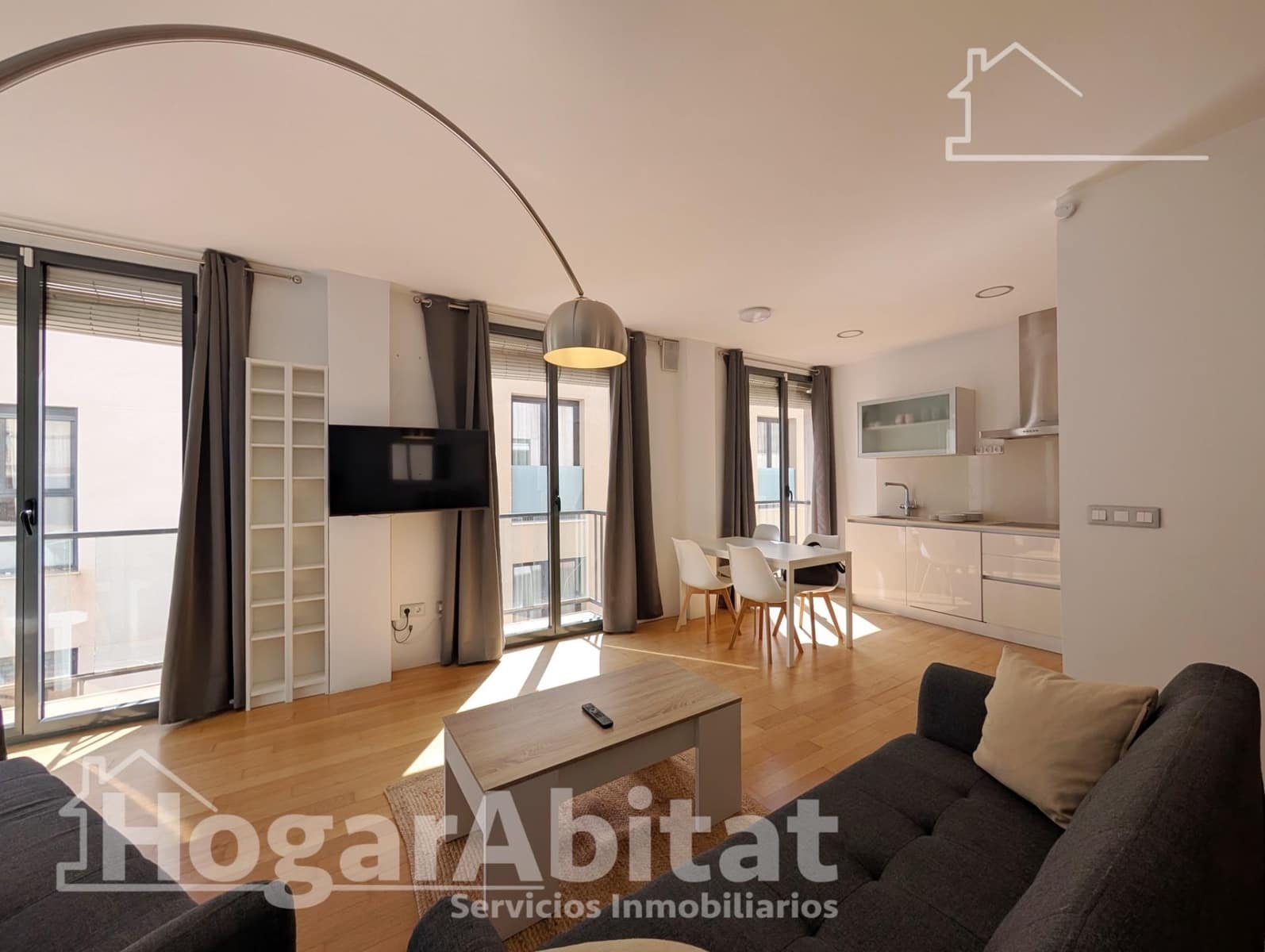 2 bedroom Flat for sale in Alicante / Alacant city with garage - € 315,000 (Ref: 10078454)