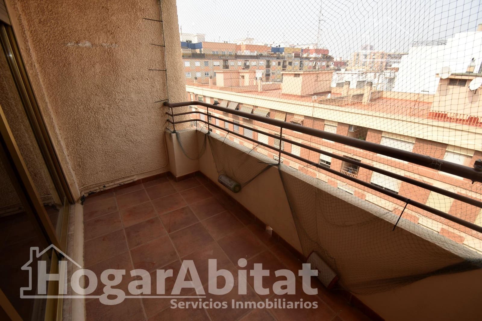4 Zimmer Wohnung zu verkaufen in Castello de la Plana mit Garage - 280.000 € (Ref: 10078456)