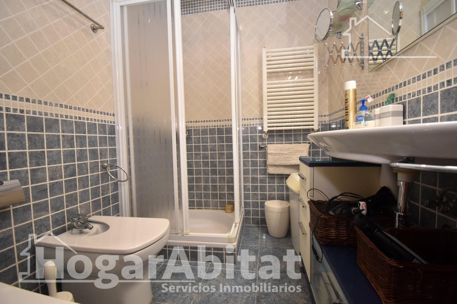4 bedroom Flat for sale in Castello de la Plana with garage - € 280,000 (Ref: 10078456)
