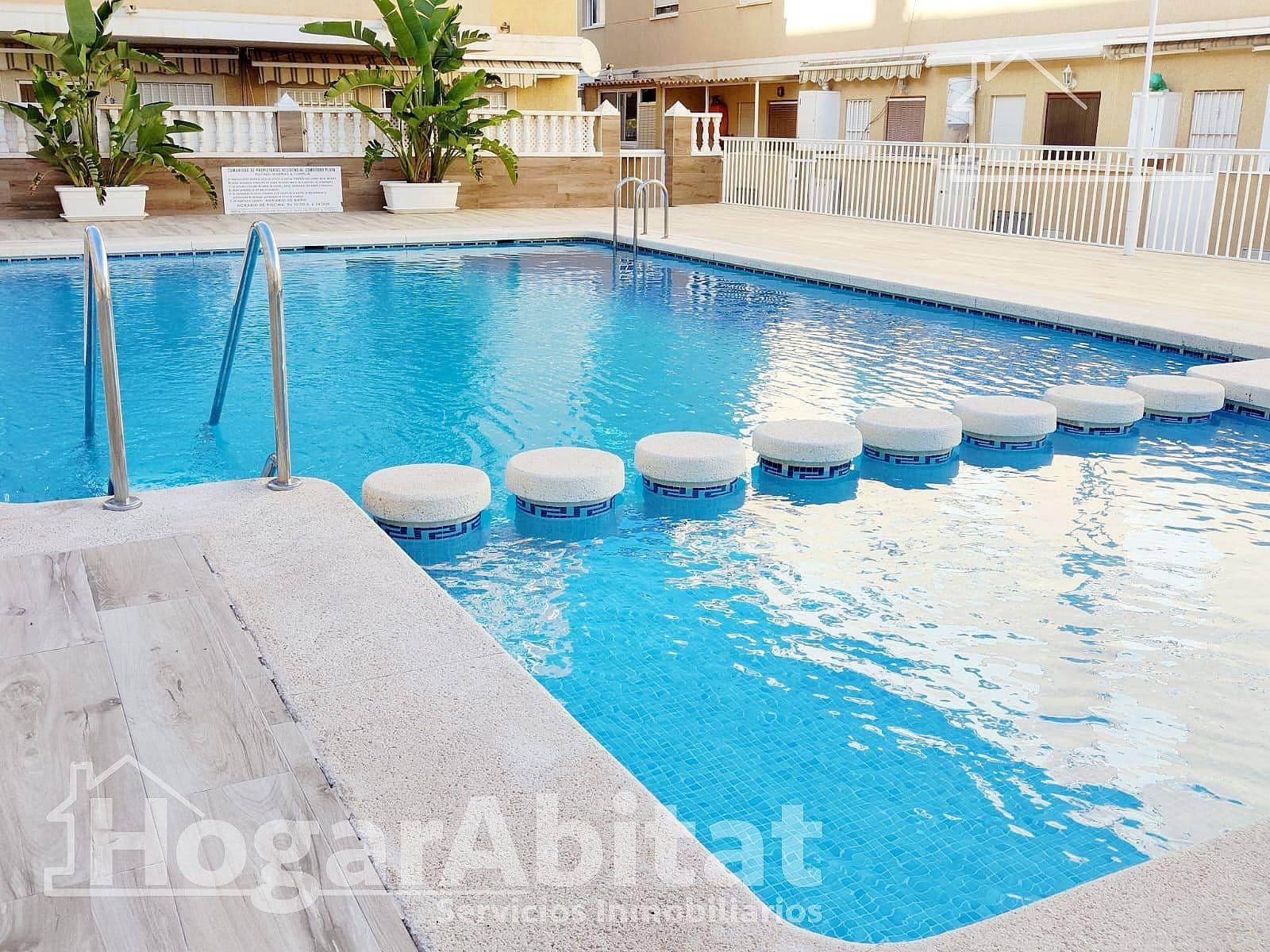 4 camera da letto Villetta a Schiera in vendita in Santa Pola con piscina garage - 265.000 € (Rif: 10081334)