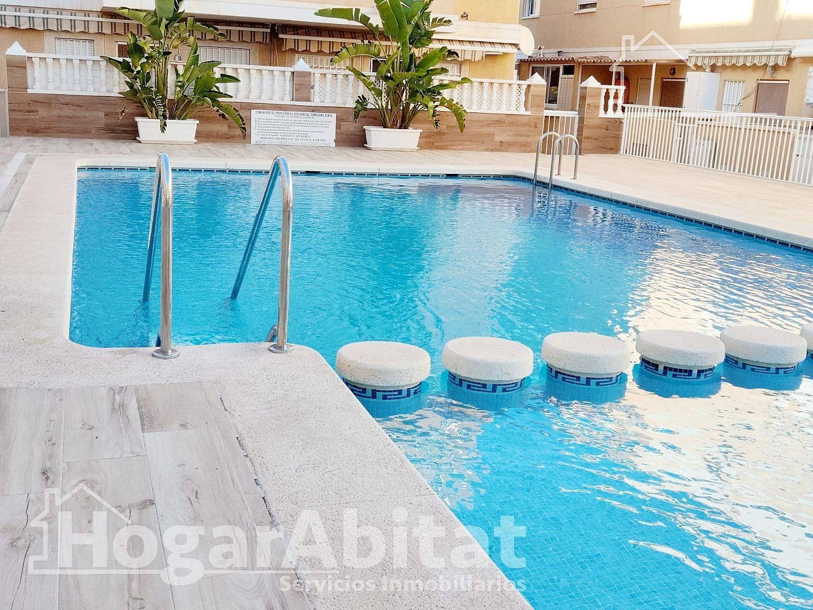 4 camera da letto Villetta a Schiera in vendita in Santa Pola con piscina garage - 265.000 € (Rif: 10081334)