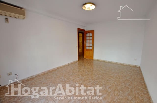 3 makuuhuone Asunto myytävänä paikassa Alicante kaupunki - 180 000 € (Ref: 10081336)