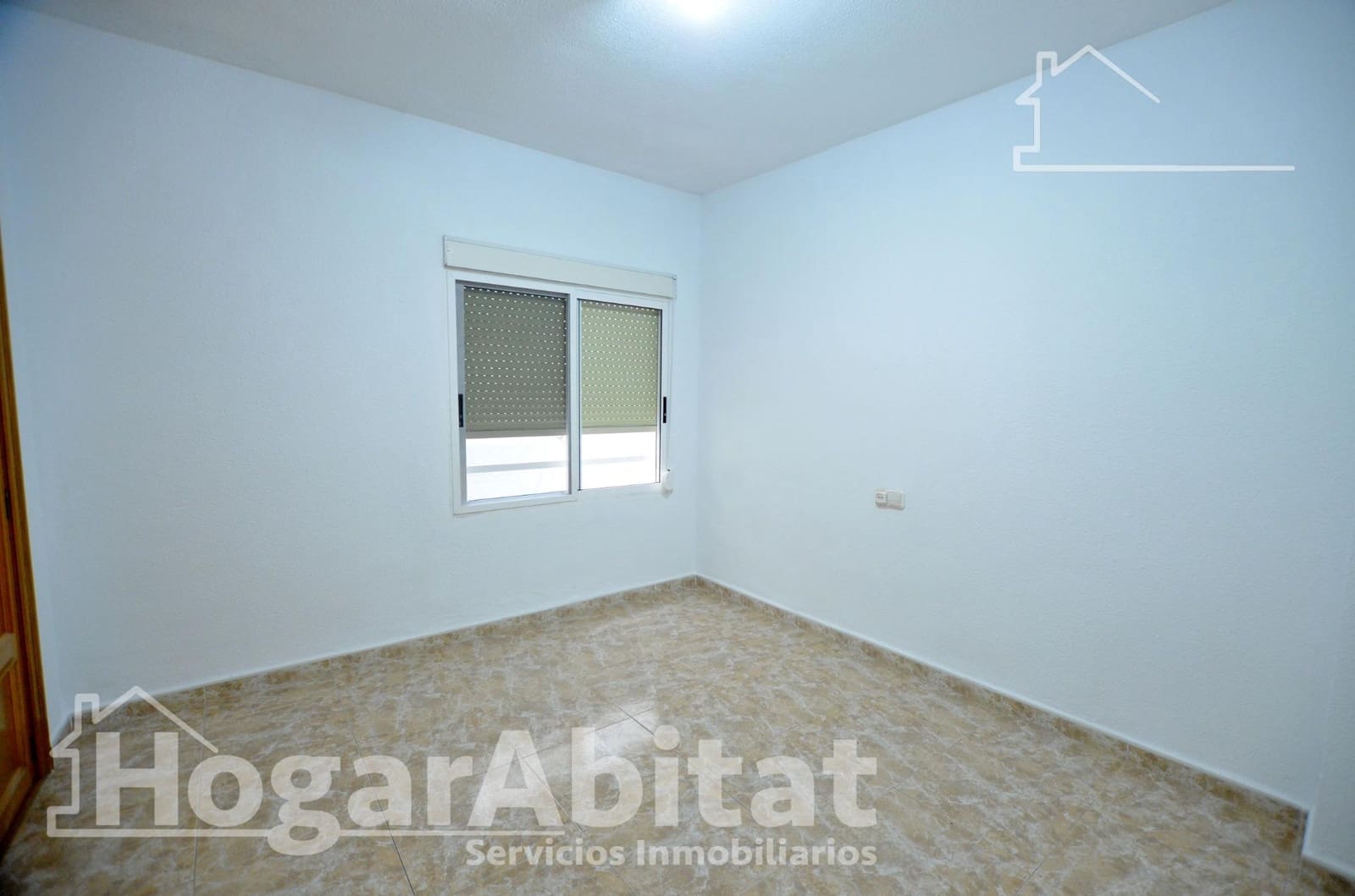 3 sypialnia Mieszkanie na sprzedaż w Miasto Alicante / Alacant - 180 000 € (Ref: 10081336)