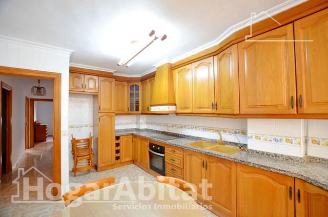 3 makuuhuone Asunto myytävänä paikassa Alicante kaupunki - 180 000 € (Ref: 10081336)
