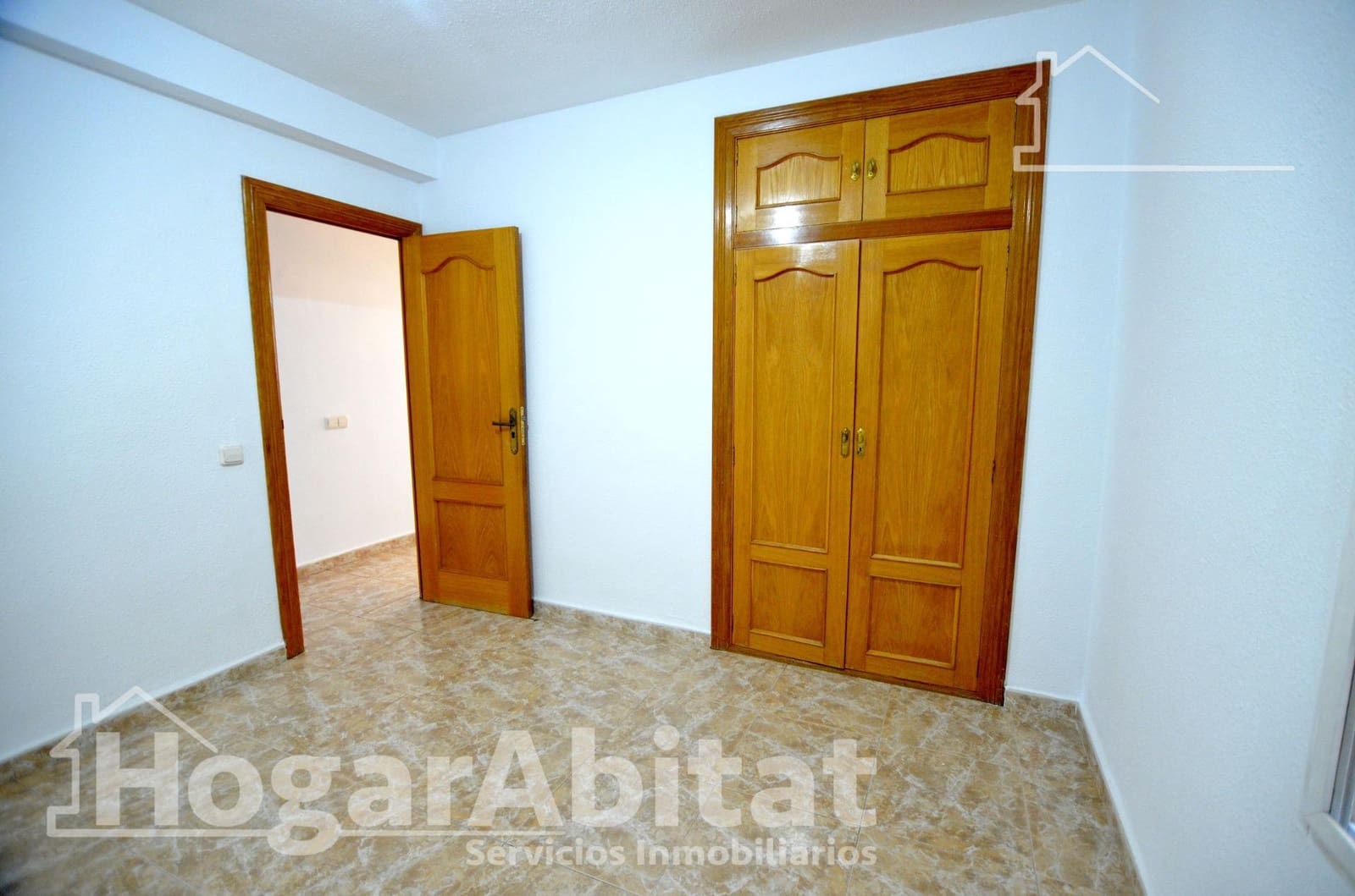 3 sypialnia Mieszkanie na sprzedaż w Miasto Alicante / Alacant - 180 000 € (Ref: 10081336)