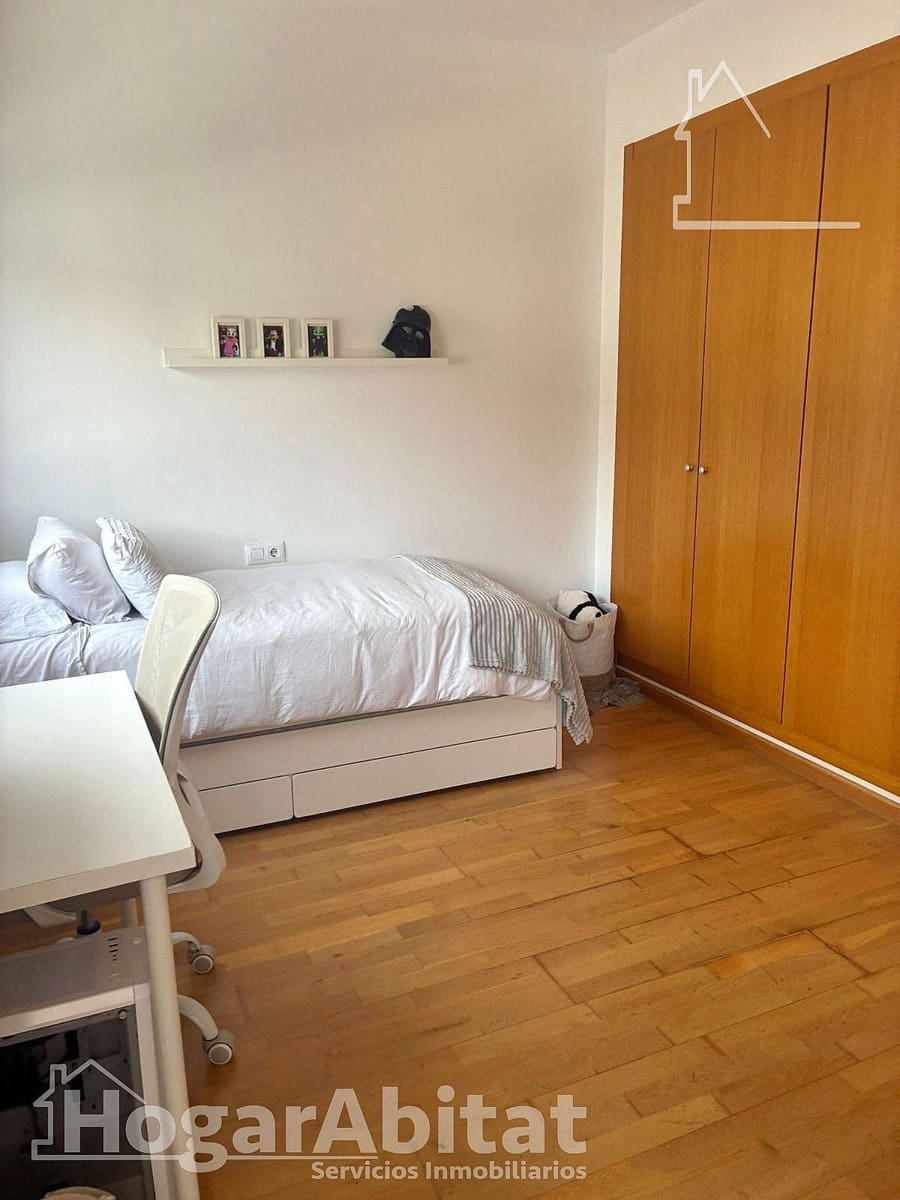 Adosado de 3 habitaciones en San Antonio de Benagéber en venta con piscina garaje - 399.999 € (Ref: 10081337)