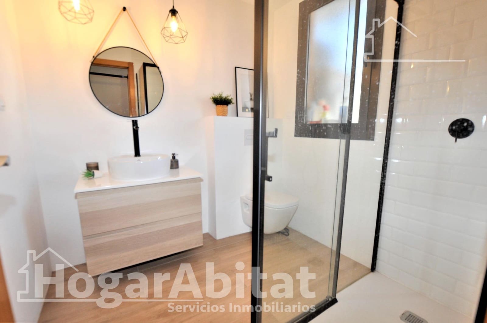 Adosado de 3 habitaciones en San Antonio de Benagéber en venta con piscina garaje - 399.999 € (Ref: 10081337)