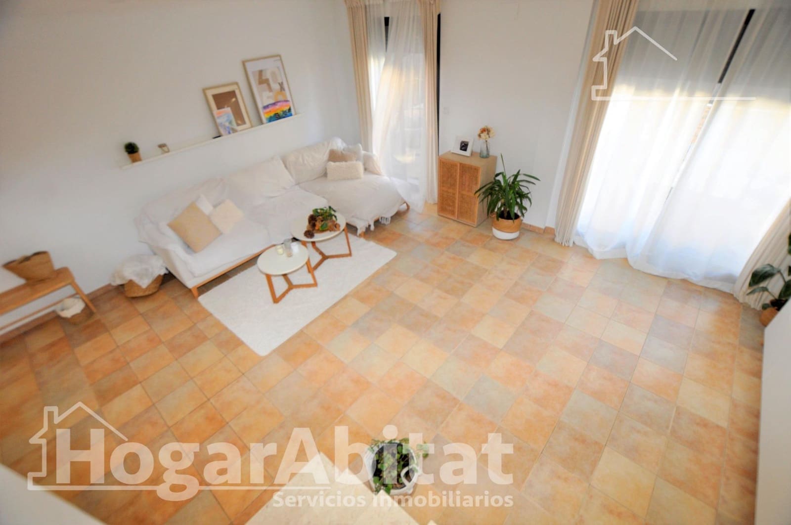 Adosado de 3 habitaciones en San Antonio de Benagéber en venta con piscina garaje - 399.999 € (Ref: 10081337)