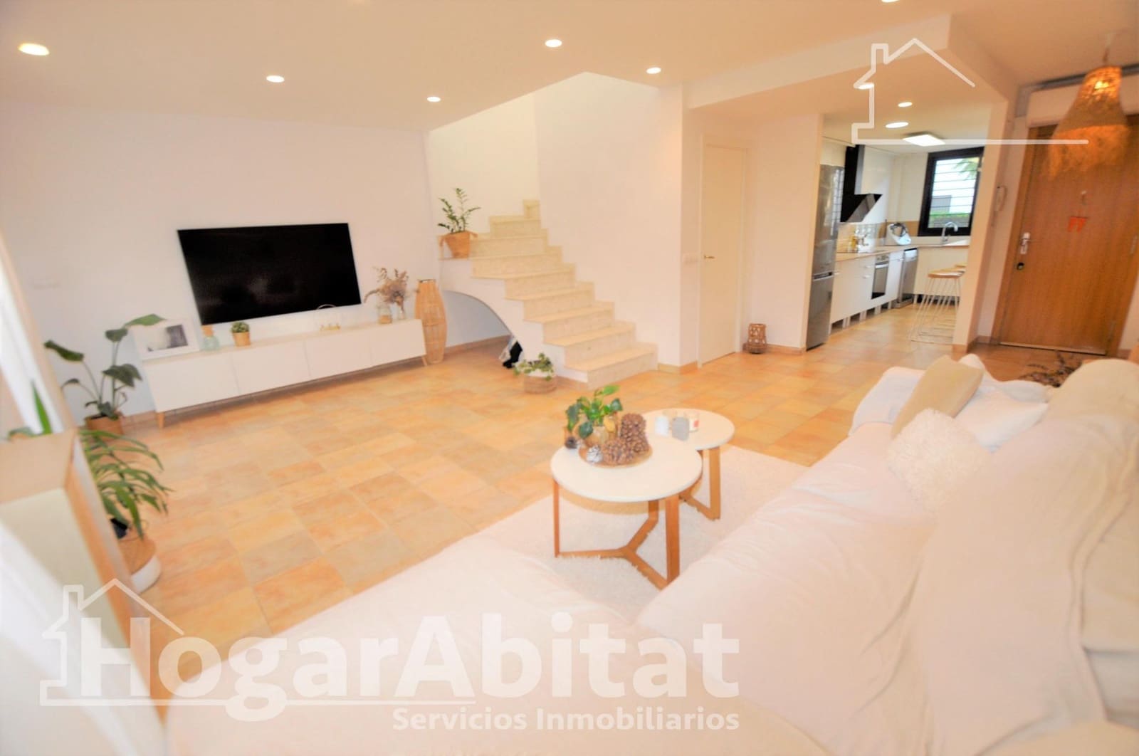 Adosado de 3 habitaciones en San Antonio de Benagéber en venta con piscina garaje - 399.999 € (Ref: 10081337)