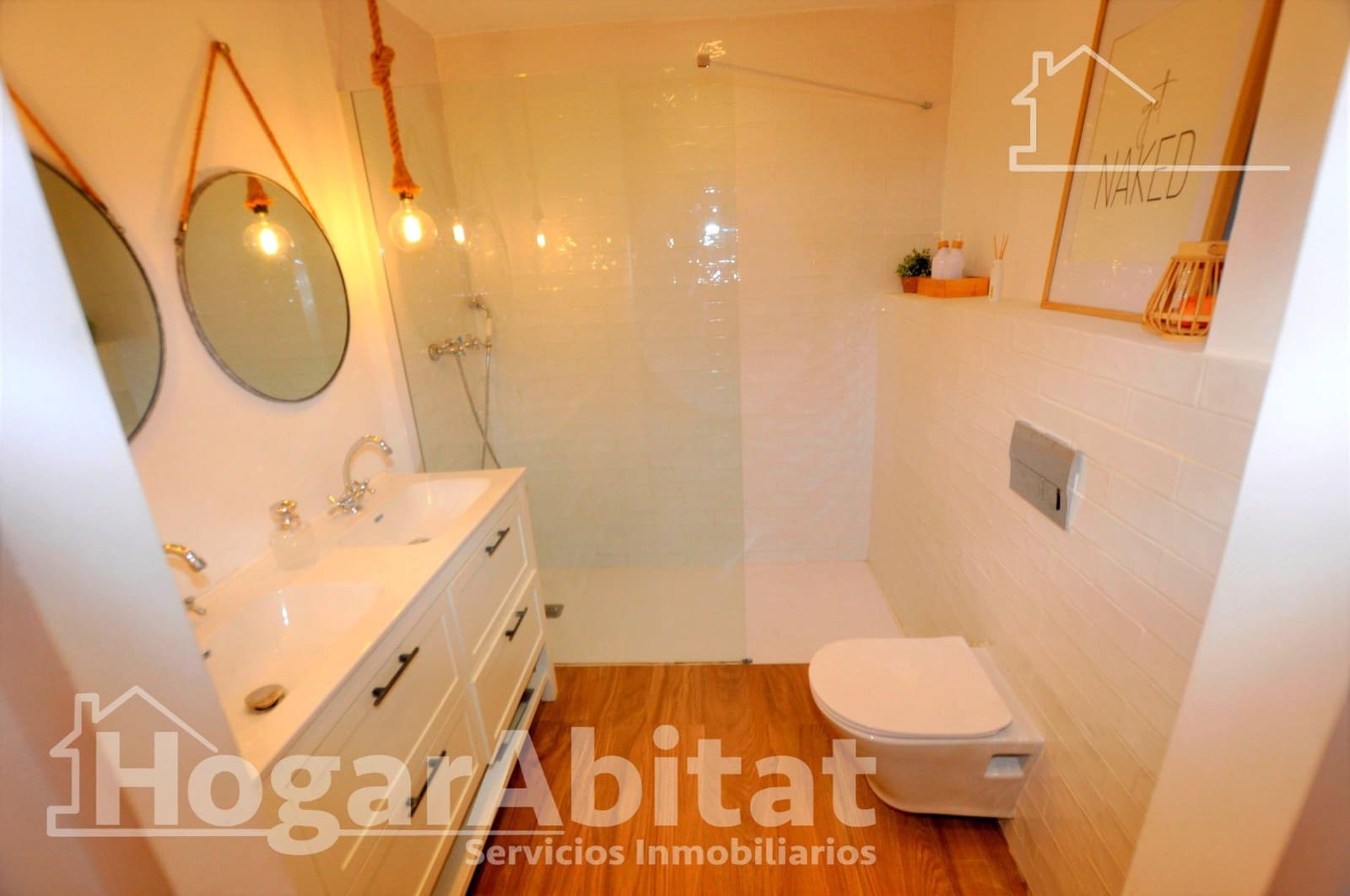 Adosado de 3 habitaciones en San Antonio de Benagéber en venta con piscina garaje - 399.999 € (Ref: 10081337)