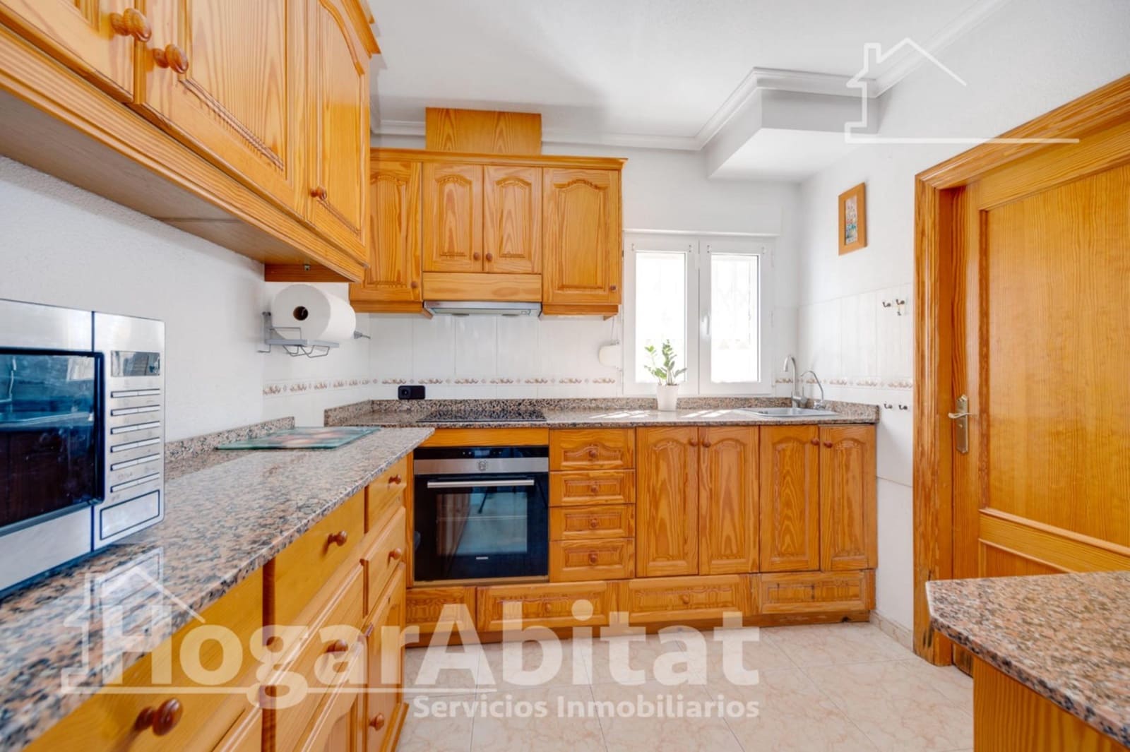 3 soveværelse Villa til salg i La Zenia med swimmingpool garage - € 389.000 (Ref: 10081340)