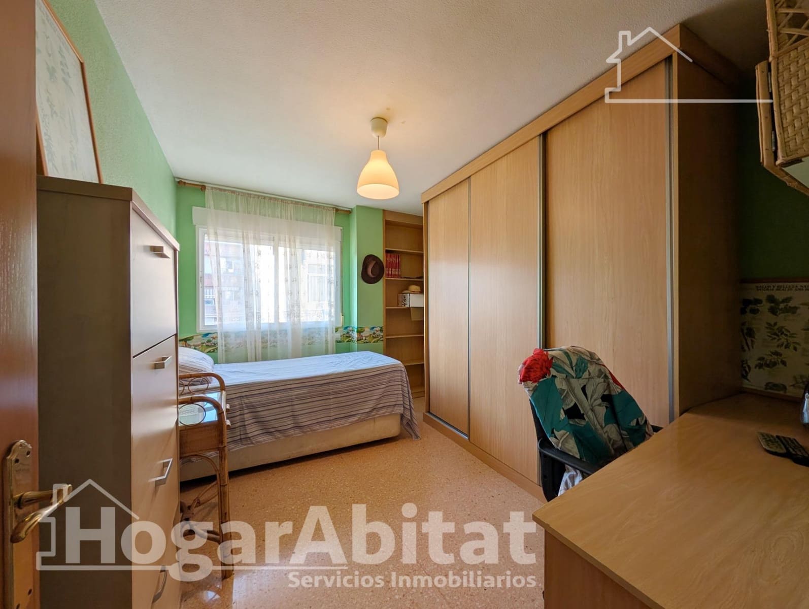 2 Zimmer Wohnung zu verkaufen in Alicante / Alacant Stadt mit Garage - 269.900 € (Ref: 10081346)