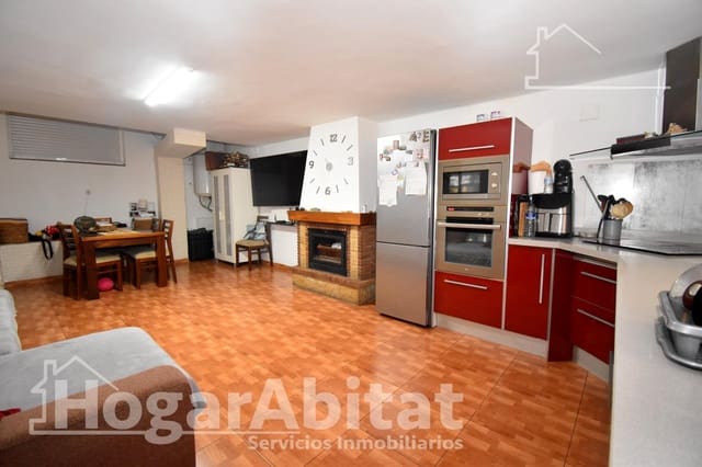 5 quarto Casa em Banda para venda em Almassora / Almazora - 210 000 € (Ref: 10081353)